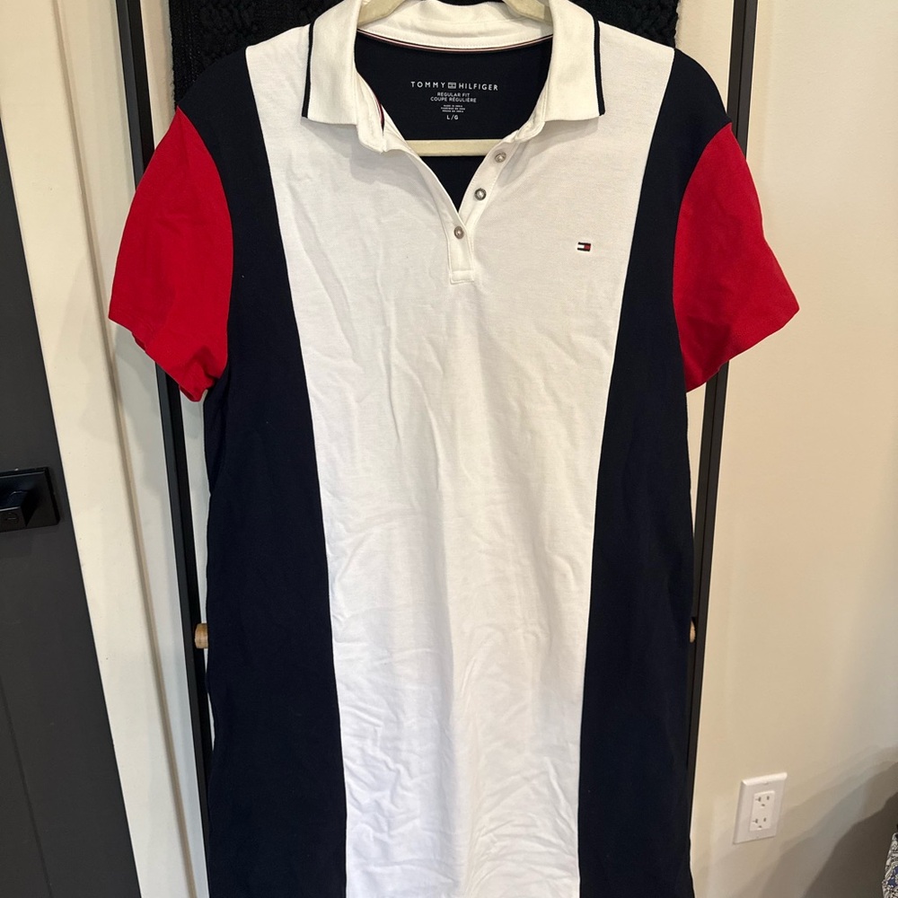 Tommy Hilfiger White Navy and Red Dress like new worn only a few times